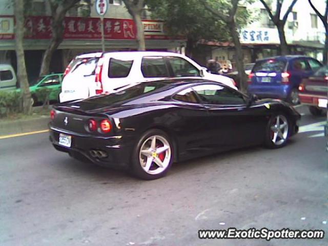 Ferrari 360 Modena spotted in Taipei, Taiwan