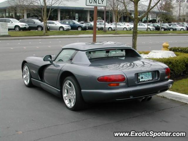 Dodge Viper spotted in Bellevue, Washington