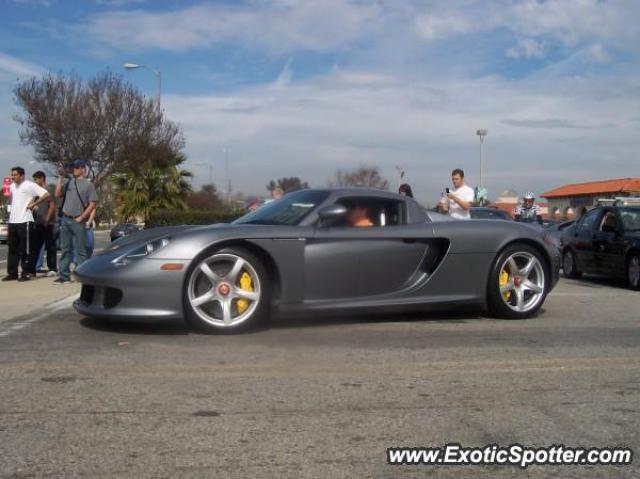 Porsche Carrera GT spotted in Calabasas, California