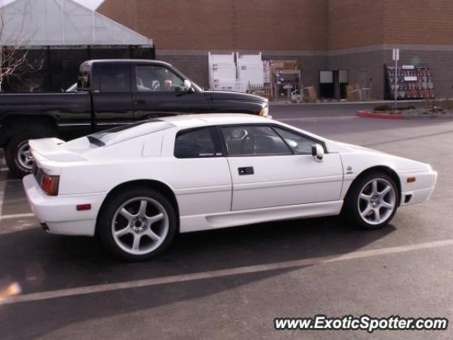 Lotus Esprit spotted in Aurora, Colorado