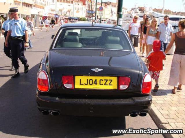 Bentley Arnage spotted in Saint-Tropez, France
