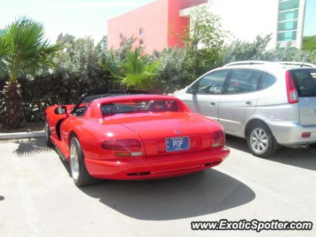 Dodge Viper spotted in ARUBA, Netherlands
