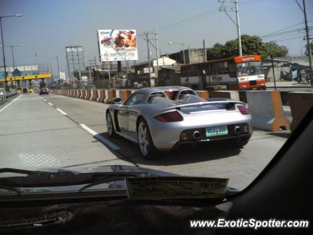 Porsche Carrera GT spotted in Manila, Philippines