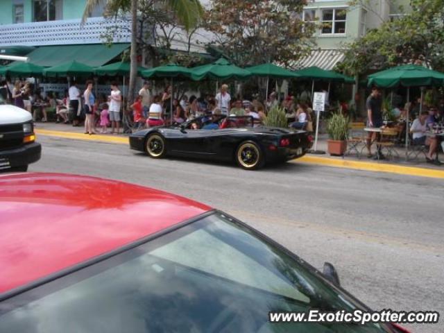 Ferrari Testarossa spotted in Miami/South Beach, Florida