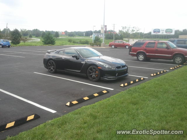 Nissan Skyline spotted in Bowling green, Kentucky