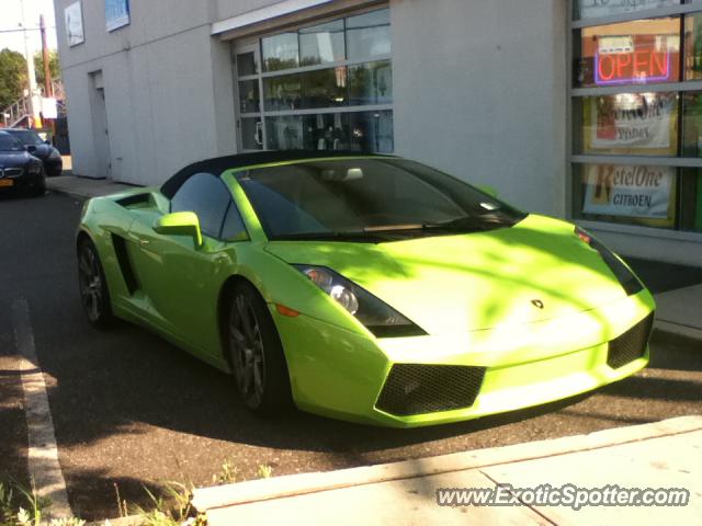Lamborghini Gallardo spotted in Syosset, New York