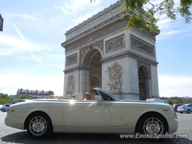 Rolls Royce Phantom spotted in Paris, France