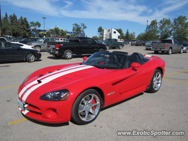 Dodge Viper spotted in Winnipeg, Canada