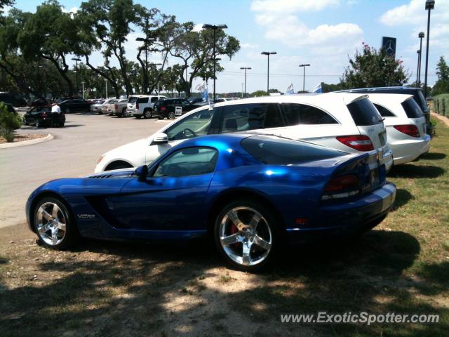 Dodge Viper spotted in Boerne, Texas