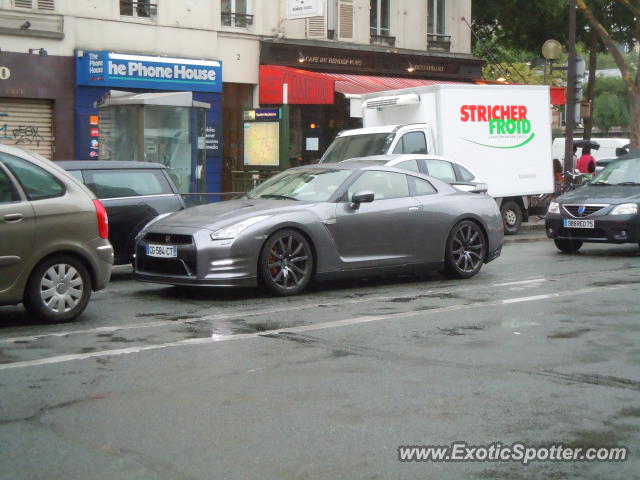 Nissan Skyline spotted in Paris, France