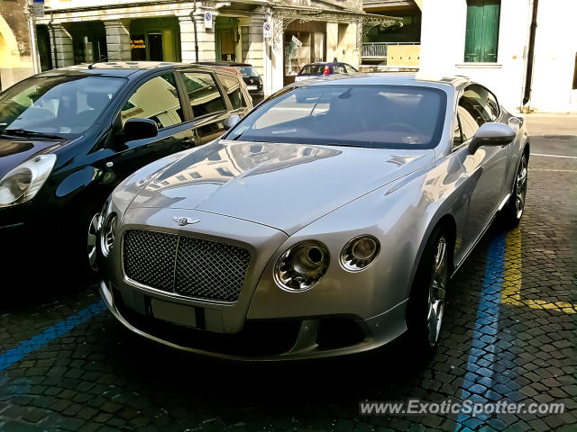 Bentley Continental spotted in Oderzo, Italy
