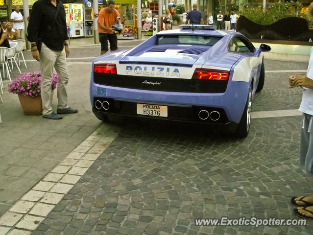 Lamborghini Gallardo spotted in Jesolo Beach, Italy