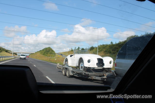 Other Unknown spotted in A40, United Kingdom