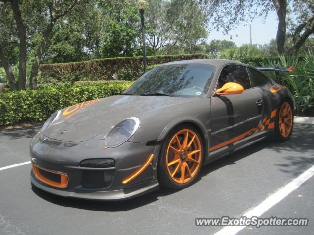 Porsche 911 GT3 spotted in Palm Beach, Florida