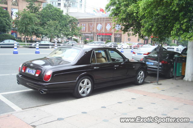 Bentley Arnage spotted in Wenzhou,Zhejiang, China
