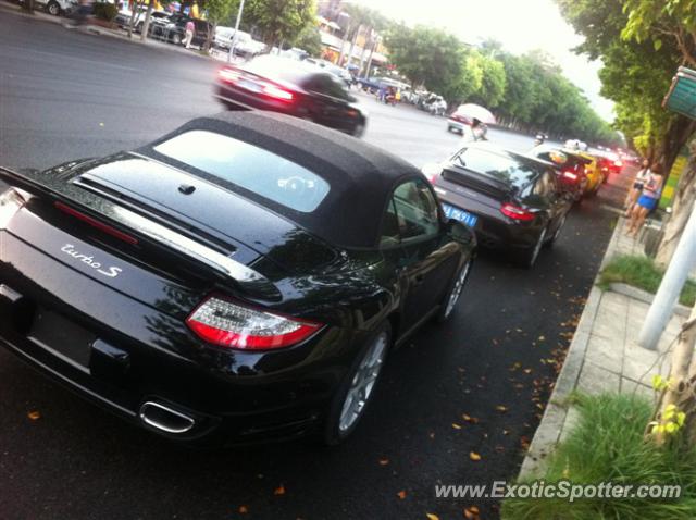 Porsche 911 Turbo spotted in Nanning,Guangxi, China