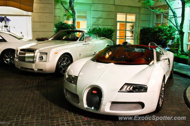 Bugatti Veyron spotted in Beverly Hills, California