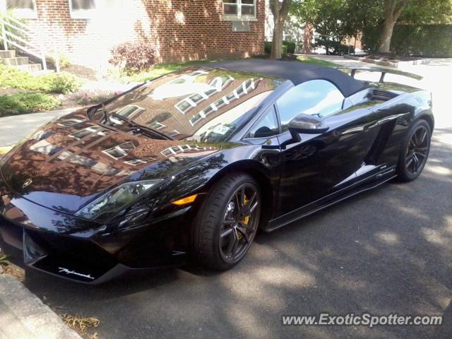 Lamborghini Gallardo spotted in Rahway, New Jersey