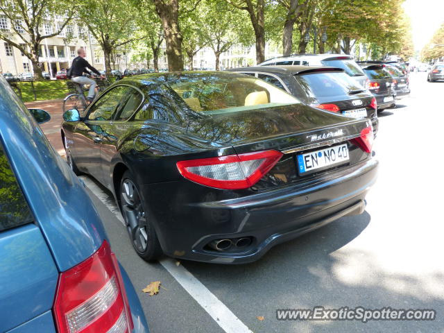 Maserati Gransport spotted in Düsseldorf, Germany
