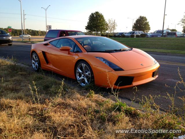 Lamborghini Gallardo spotted in Shawnee, Kansas