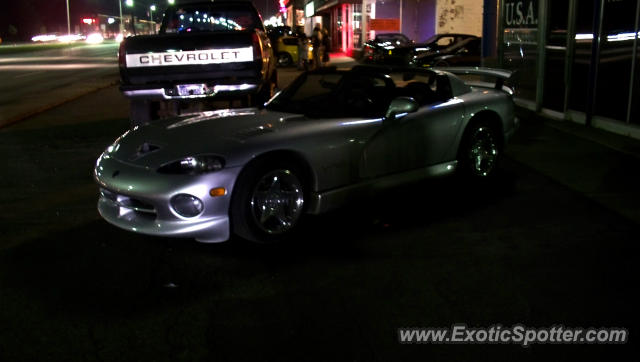 Dodge Viper spotted in Warren, Michigan