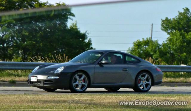 Porsche 911 spotted in Brookfield, Wisconsin