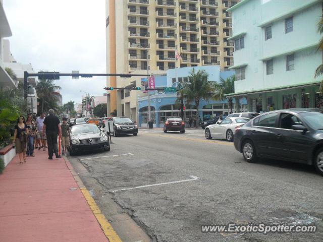 Mercedes SL600 spotted in Miami, Florida