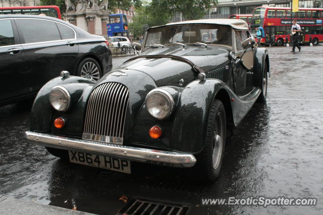 Morgan Aero 8 spotted in London, United Kingdom