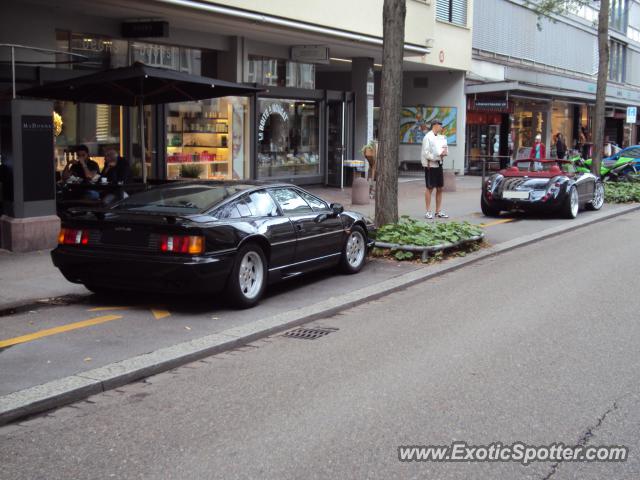 Lotus Esprit spotted in Zurich, Switzerland