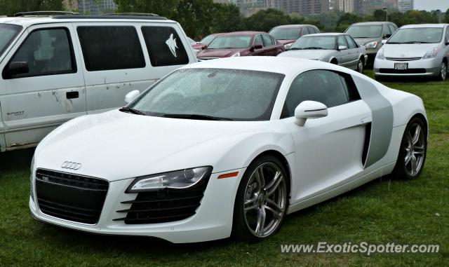 Audi R8 spotted in Milwaukee, Wisconsin