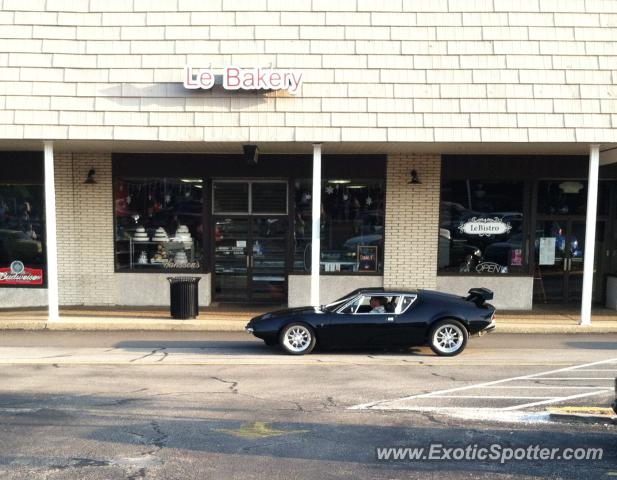 DeTomaso Pantera2 spotted in Peoria, Illinois
