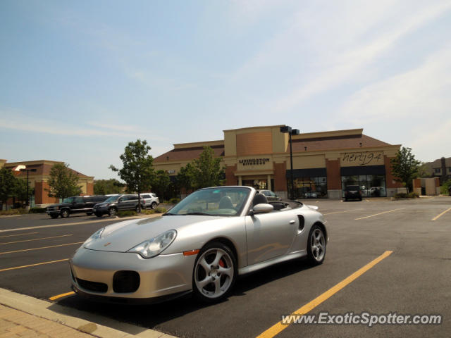 Porsche 911 Turbo spotted in Deer Park, Illinois