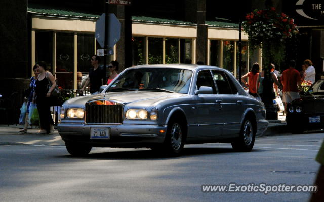Rolls Royce Silver Seraph spotted in Chicago, Illinois