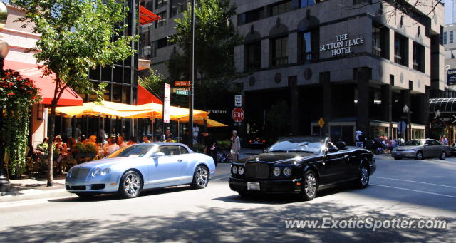 Bentley Azure spotted in Chicago, Illinois