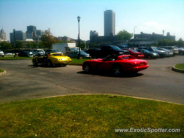 Dodge Viper spotted in Buffalo, New York