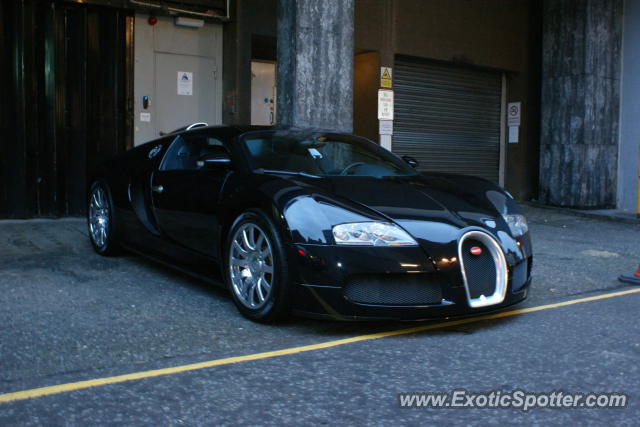 Bugatti Veyron spotted in London, United Kingdom