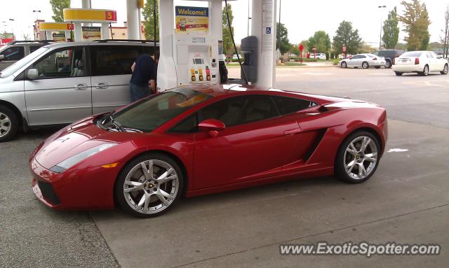 Lamborghini Gallardo spotted in Davenport, Iowa