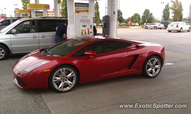 Lamborghini Gallardo spotted in Davenport, Iowa