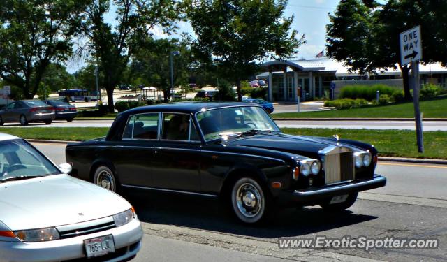 Rolls Royce Silver Shadow spotted in Brookfield, Wisconsin