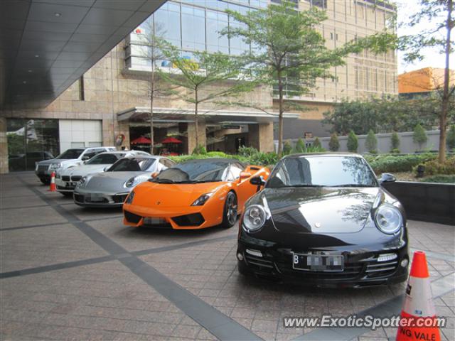 Lamborghini Gallardo spotted in Jakarta, Indonesia