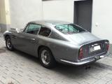 Aston Martin DB6