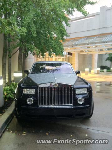 Rolls Royce Phantom spotted in Short Hills, New Jersey