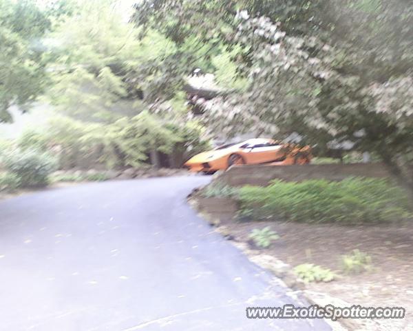 Lamborghini Gallardo spotted in Fontana, Wisconsin