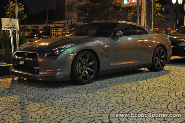 Nissan Skyline spotted in Bukit Bintang KL, Malaysia