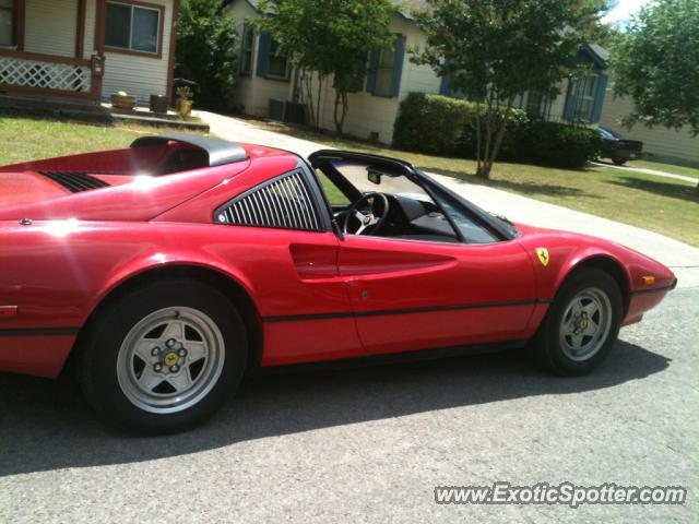 Ferrari 308 spotted in Kerrville, Texas