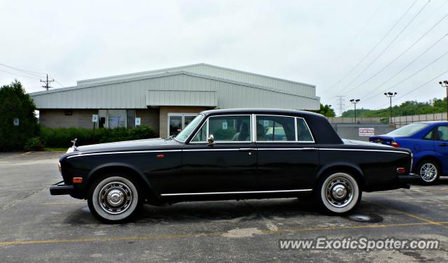 Rolls Royce Silver Shadow spotted in Sussex, Wisconsin