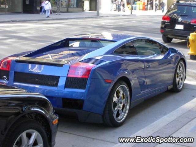 Lamborghini Gallardo spotted in Toronto, Canada