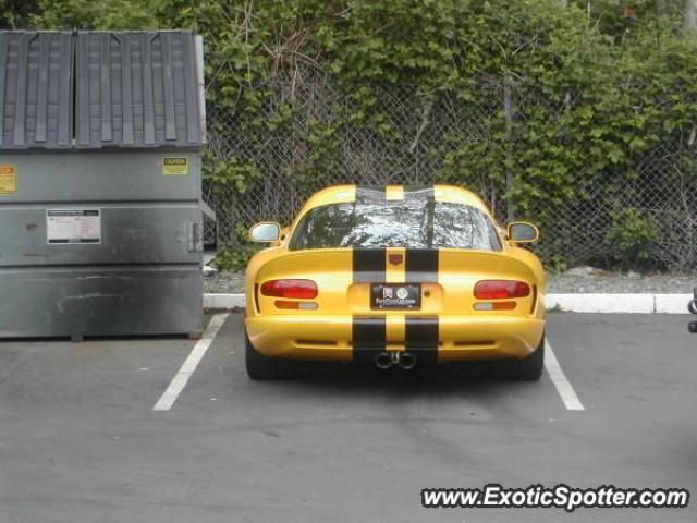 Dodge Viper spotted in Bellevue, Washington