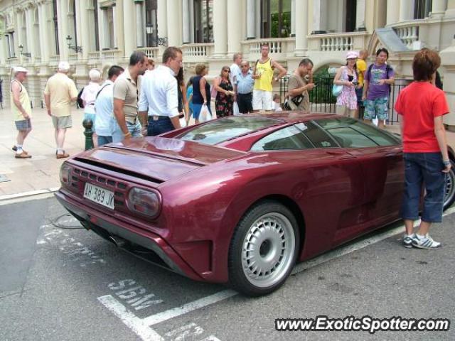 Bugatti EB110 spotted in Beverly Hills, California