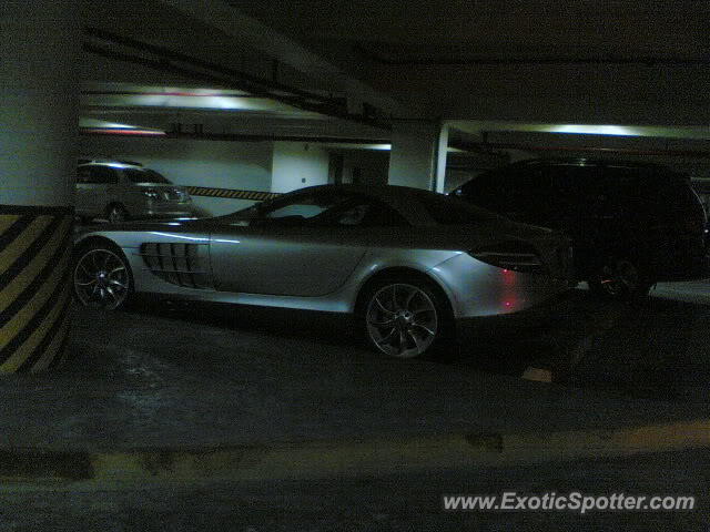 Mercedes SLR spotted in Manila, Philippines